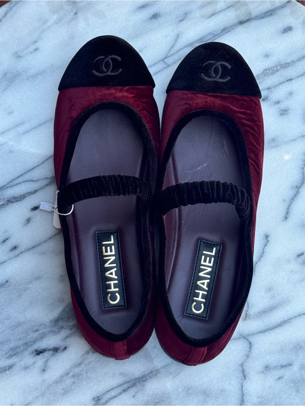 CHANEL Burgundy Velvet Mary Jane Flats with Black Cap Toes Sz 40